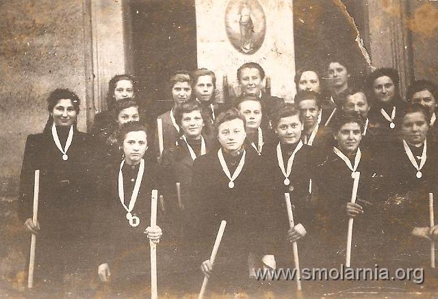 marianki_(1942).jpg - Marianki, grudzień 1942 r. (Zbiory prywatne J. Apostel)